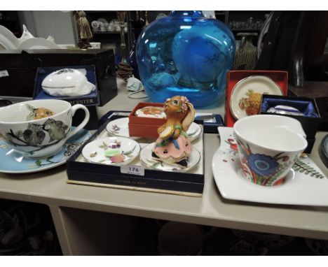 A mixed lot of ceramics including Pendelfin figures, Royal Worcester pin dishes, and more.