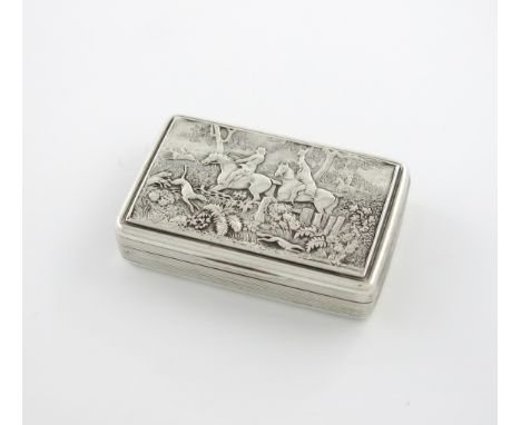 A William IV silver raised relief snuff box, maker's mark T.E, possible for Thomas Edwards or T. Eley, London 1830, rectangul