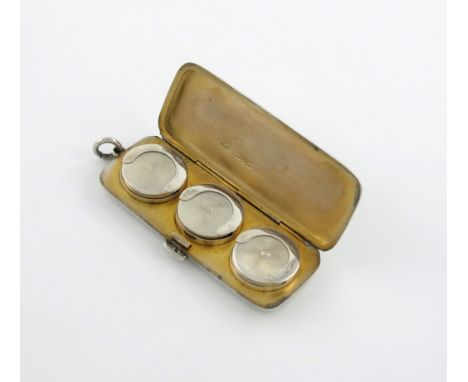 A silver triple sovereign case, by C. Cheshire, Chester 1912, rectangular form, engine-turned decoration, with a ring attachm