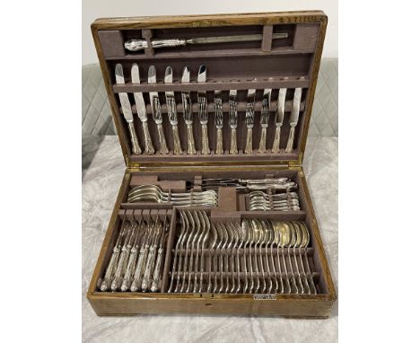 Boxed Silver Plated Mappin &amp; Webb Cutlery Set.