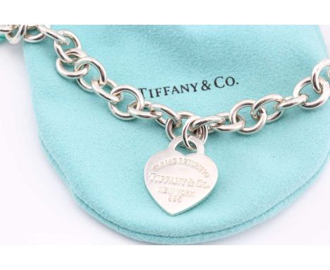 A Tiffany and Co. sterling silver 10mm heavy oval-link necklace measuring 40cm in length with engraved Tiffany and co. medall