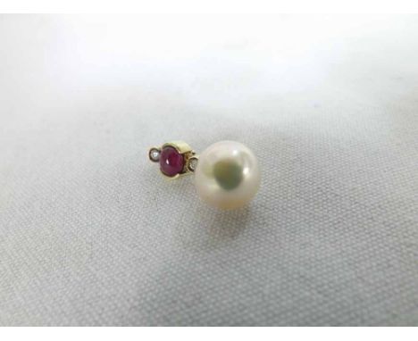 A mid-grade precious metal single Cultured Pearl Pendant, the pearl approx 10mm diameter, Ruby and Diamond mounts to the clip