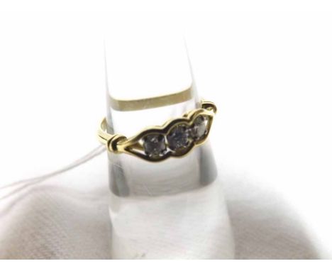 Hallmarked 18ct Gold Ring with shaped panel featuring three brilliant cut Diamonds, approx 1/4 ct   160-200