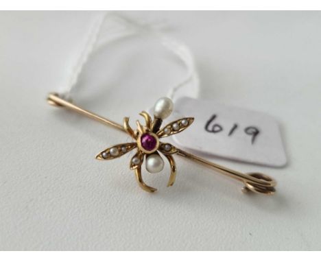 Antique gold fly brooch set with pearls and a ruby