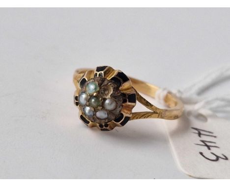 An antique gold enamel and pearl ring, 18ct, size O, 3.1 g