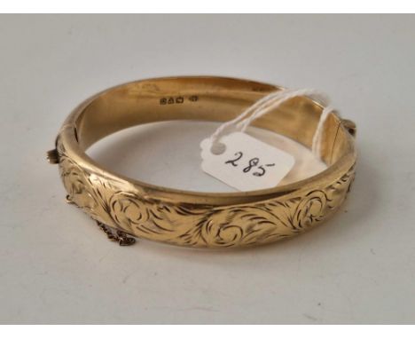 A silver gilt hinged bangle, 20 g