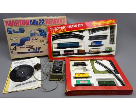 Hornby 00 gauge Electric Train Set BR Freight R.785 & Pick-Up Goods R.522, both lacking some parts, both boxed, including ins