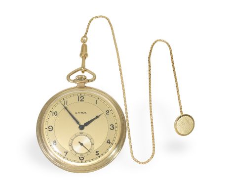 Taschenuhr: Art Deco Frackuhr im nahezu neuwertigen Zustand mit goldener Uhrenkette, um 1930: Ca. Ø 46mm, ca. 48g, 14K Gold, 