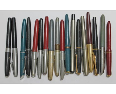 A group of 18 vintage pens.