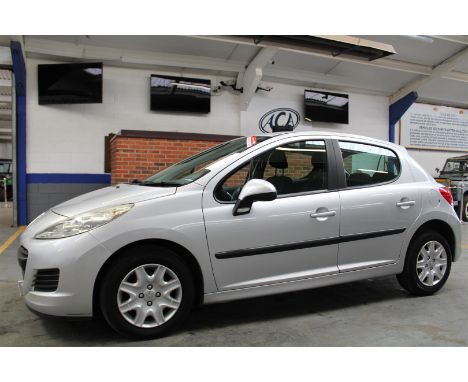 Make &amp; Model: Peugeot 207 SDate of Reg: OY59 YWSColour: Silvercc: 1360MoT: 18-10-2022Fuel Type: PETROLMileage: 73kTransmi