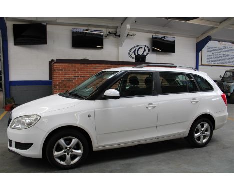 Make &amp; Model: Skoda Fabia SE TDI CR 75Date of Reg: GN11 CVXColour: Whitecc: 1598MoT: 03-07-2023Fuel Type: DIESELMileage: 