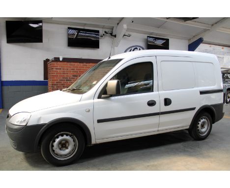 Make &amp; Model: Vauxhall Combo 1700 CDTIDate of Reg: MF11 BVVColour: Whitecc: 1248MoT: 29-06-2023Fuel Type: DIESELMileage: 