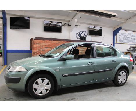 Make &amp; Model: Renault Megane ExpressionDate of Reg: FY54 UNPColour: Greencc: 1598MoT: 11-05-2022Fuel Type: PETROLMileage: