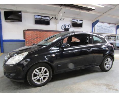 Make &amp; Model: Vauxhall Corsa BreezeDate of Reg: FL08 ZPWColour: Blackcc: 1229MoT: 19-11-2022Fuel Type: PETROLMileage: 135