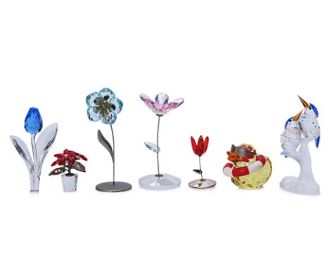A GROUP OF SWAROVSKI CRYSTAL ORNAMENTS
Seven pieces in total, Happy Ducks Sunny Sam ref. 1041295, Malachite Kingfishers ref. 