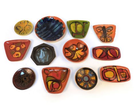 Twenty-one Poole pottery Delphis and Aegean items, mainly dishes, shape number 361, 81, 49, etc