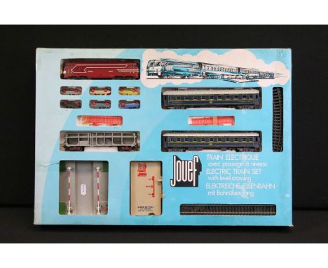 Boxed Jouef OO / HO gauge 7435 Electric Train Set with level crossing, complete with accessories and all 6 x cars 