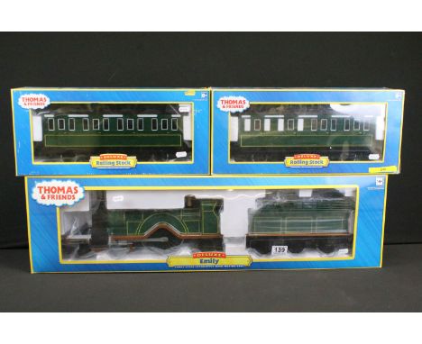 Boxed Bachmann G scale Thomas &amp; Friends Deluxe 91404 Emily locomotive plus 2 x Emily's Coaches to include 97003 &amp; 970