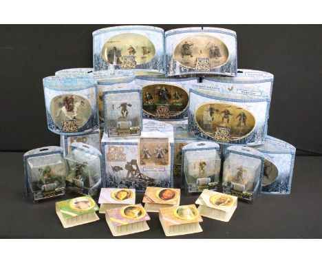 20 Boxed Play Along Lord Of The Rings figure sets featuring The Legions Of Haradrim, Marching To Mordor, Companions Of The Ri