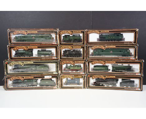 12 Boxed Palitoy Mainline OO gauge locomotives to include 37090 43XX Mogul Locomotive GWR green, 37053 4-60 Standard Class 4 