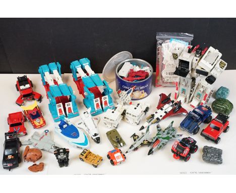 Collection of original Transforming vehicles to include 9 x Hasbro Takara G1 Transformers (Brawl, Swindle, Hot Rod, Metroplex