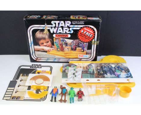 Star Wars - Boxed Palitoy Cantina Action Playset 'Four Free Figure Special Offer' version complete with instructions (previou