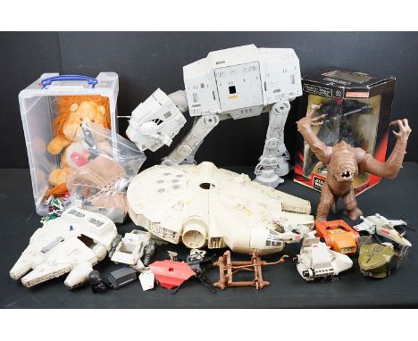 Star Wars - 11 Original Star Wars vehicles, accessories &amp; creatures featuring Millennium Falcon, AT-AT (All Terrain Armor
