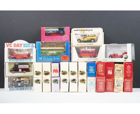 30 Boxed diecast models to include 25 x Lledo models (VE Day, Days Gone, God Save The Queen, etc), 2 x Matchbox Models Of Yes