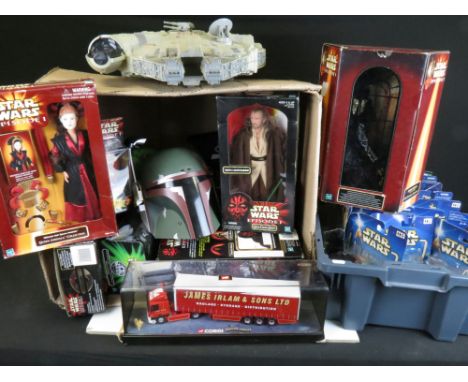Star Wars - 30 Carded / boxed Star Wars Figures featuring 9 x Hasbro Episode I (Queen Amidala 1999 Portrait Edition, Ultimate