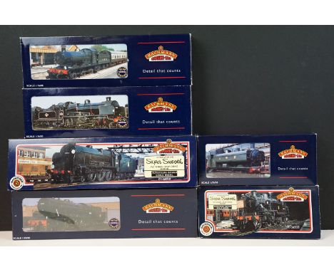 Six boxed Bachmann OO gauge locomotives to include 32252 WD 2-8-0 Austerity 90445 BR black l/crest, 32152 N Class 31813 BR li