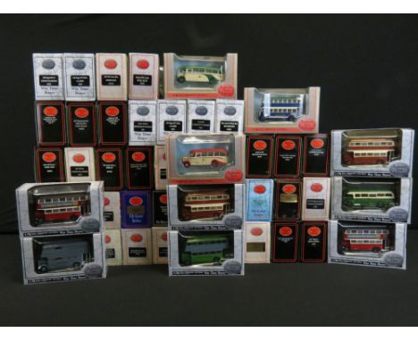 51 Boxed 1/76 scale EFE Exclusive First Editions diecast model buses to include Limited Edition, De Luxe Series, War Time Bus