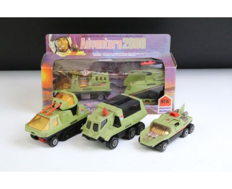 Boxed Matchbox Adventure 2000 K-2001 Raider Command diecast model, missing figures, diecast vg with some very light paint mar