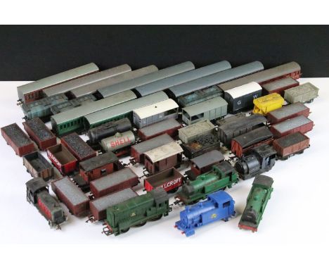 43 OO gauge items of rolling stock to include Hornby, Bachmann, Jouef, Grafar, Hornby Dublo etc featuring coaches, wagons and