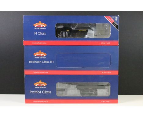 Three boxed Bachmann OO gauge locomotives to include 32150V N Class 1860 Southern, 31318K Class 9J 316 Great Central and 3121