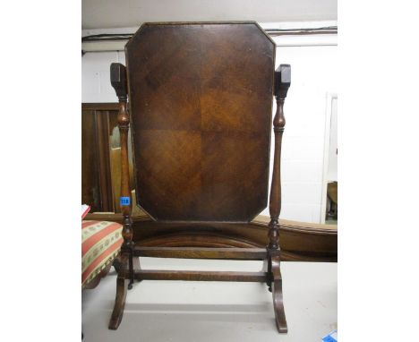 A 1930s oak folding table/fire screen raised on splayed legs, 26h x 21w