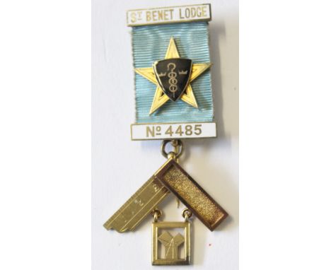 Silver gilt and enamel badge for the St Benet Lodge No 4485  