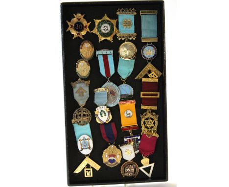 Collection of sixteen Masonic regalia and badges, mainly in gilt metal and enamel, some with ribbons, various Lodges includin