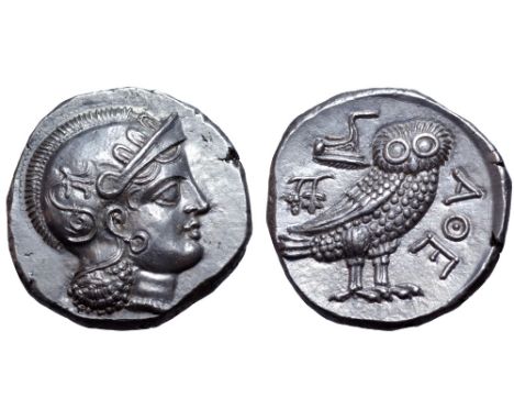 Baktria, 'Athenian Series' AR Didrachm. Uncertain mint in the Oxus region, circa 261-239/8 BC. Attic standard. Head of Athena