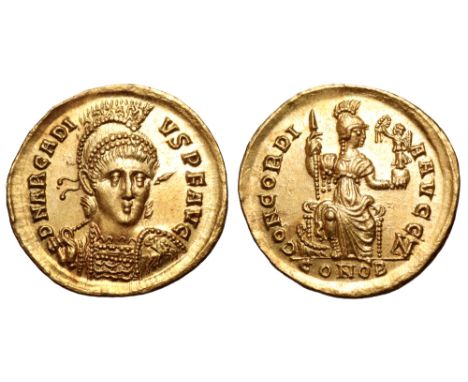 Arcadius AV Solidus. Constantinople, AD 397-402. D N ARCADIVS P F AVG, helmeted and cuirassed bust three-quarters facing, hol