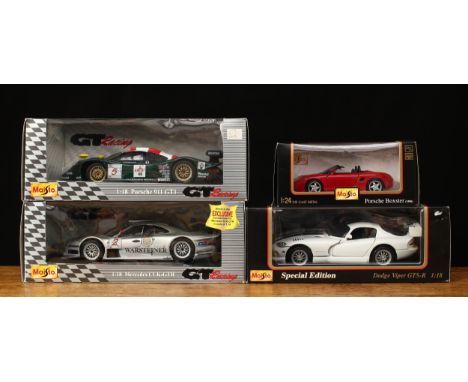 Maisto 1:18 scale Porsche 911 GT1 98 GT Racing, window boxed; Maisto 1:18 scale Mercedes CLK-GTR, window boxed; Maisto 1:18 s