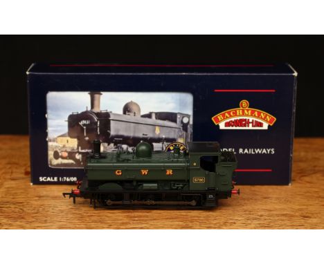 Bachmann Branch-Line OO Gauge 32-210 GWR 0-6-0 pannier tank locomotive, GWR green livery, No.5786, boxed 