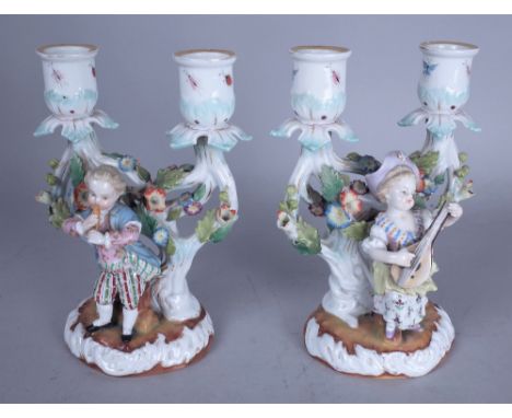 A PAIR OF 19TH CENTURY MEISSEN STYLE FIGURAL TWIN BRANCH CANDELABRA (2)17cm high