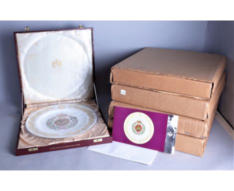 ‘SPODE’ A GROUP OF THIRTEEN CERAMIC COLLECTORS PLATEAll within original case (13)