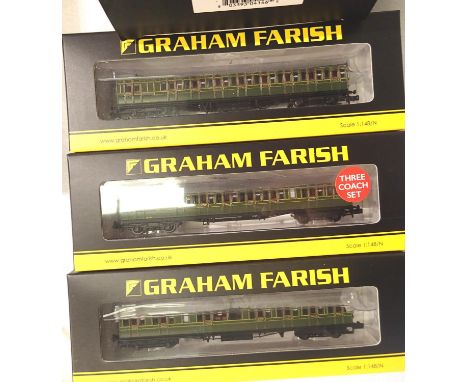 Bachmann N gauge 374-911 set of three SE & CR Birdcage coaches in Southern Railway Olive Green, boxed. P&P Group 1 (£14+VAT f