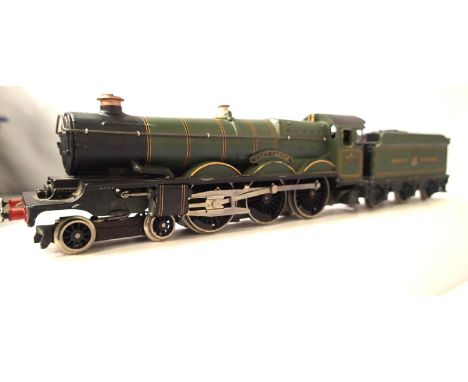 Wrenn Clun Castle GWR Green, 7029, unboxed. P&P Group 1 (£14+VAT for the first lot and £1+VAT for subsequent lots)Condition R