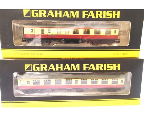 Two Farish N gauge coaches; 374-826B, Stanier brake/second, 374-060C MK1, second corridor, both crimson/cream, boxed. P&P Gro