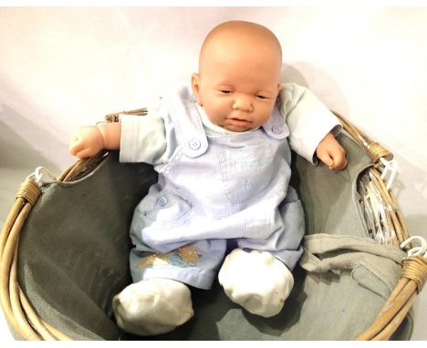 Disney new-born baby boy blue outfit ( little roo ) in blue lined willow basket. P&amp;P Group 2 (£18+VAT for the first lot a