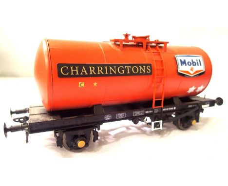 O gauge Heljan tanker, Charringtons/Mobil, unboxed. P&amp;P Group 1 (£14+VAT for the first lot and £1+VAT for subsequent lots