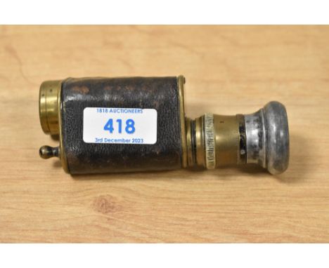 A Mons. Pris, Paris No1 Mk1 Extra Lumineuse X7 'Huft' monocular in brass No4343 with Military Crowfoot mark