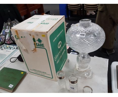 LARGE TYRONE CRYSTAL LAMP 